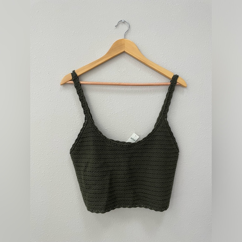 NWT Aerie Summer Nights Cropped Green Knit Tank Top Size Medium